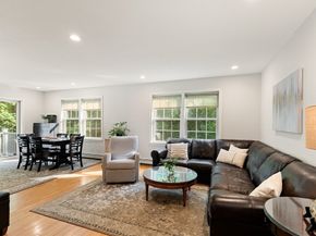 4 Circle St, Middleton MA 01949