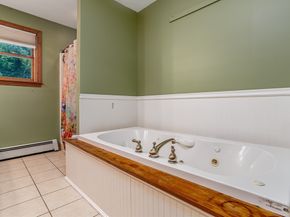 119 Bean Porridge Hill Rd, Westminster MA 01473