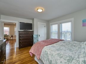 46 Forest Hills St 3, Boston MA 02130