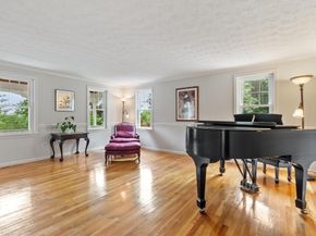 5 Overlook Circle, Westford MA 01886