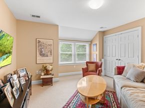 94 Herrick Rd 94, Newton MA 02459