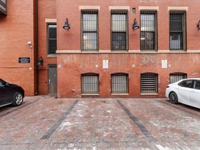 201 Newbury St 202, Boston MA 02116