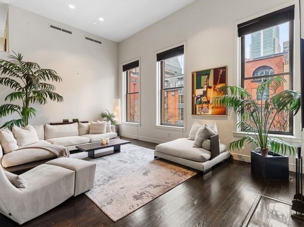 201 Newbury St 202, Boston MA 02116