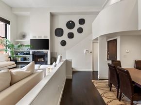 201 Newbury St 202, Boston MA 02116