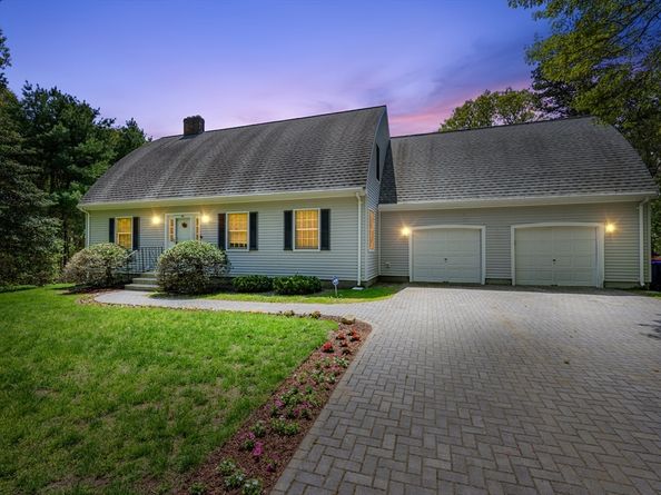 66 Squaws Path, Wareham MA 02538