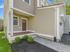 6 Cooley Dr 6, Woburn MA 01801