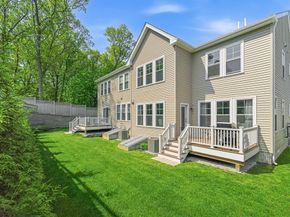 6 Cooley Dr 6, Woburn MA 01801