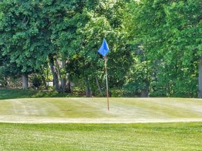 8 Rainbow Pond Dr 5, Walpole MA 02081