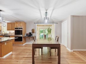 7 Hartwell Rd, Oxford MA 01537