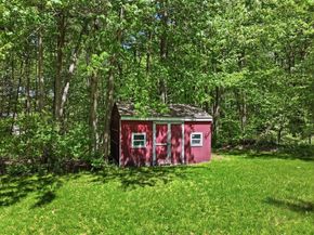 7 Hartwell Rd, Oxford MA 01537