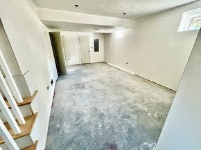 8 Country Lane, Billerica MA 01821
