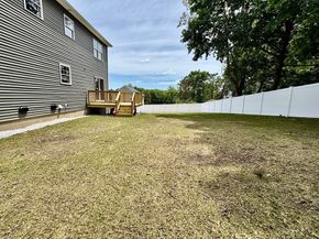 8 Country Lane, Billerica MA 01821