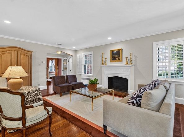16 Lancaster Rd, Newton MA 02458