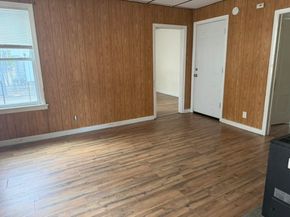 9 Nixon Ave, Worcester MA 01603