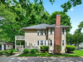 288 Auburndale Ave B, Newton MA 02466