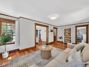 288 Auburndale Ave B, Newton MA 02466