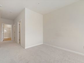 11 Peters Farm Way 310, Westborough MA 01581
