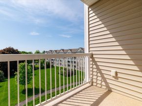 11 Peters Farm Way 310, Westborough MA 01581