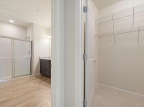 11 Peters Farm Way 310, Westborough MA 01581