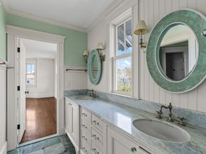 48 Whiton Ave, Hingham MA 02043