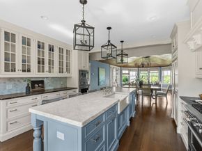 48 Whiton Ave, Hingham MA 02043
