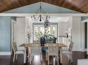 48 Whiton Ave, Hingham MA 02043