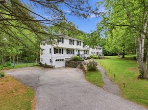 44 Lincoln Street, Northborough MA 01532