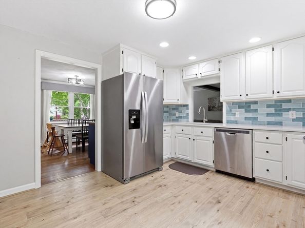 44 Lincoln Street, Northborough MA 01532