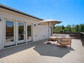 17 Smith Place, Cambridge MA 02138