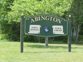 518 Summer St, Abington MA 02351