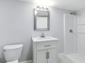 92 Garfield Ave, Woburn MA 01801