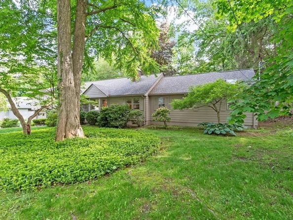 10 Dick Drive, Worcester MA 01609