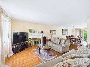 663 Wareham Street 11, Middleboro MA 02346