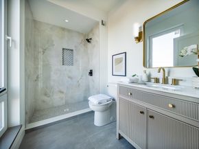 66 Mcgrath Highway 303, Quincy MA 02169