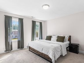 39 Hycrest Rd, Charlton MA 01507