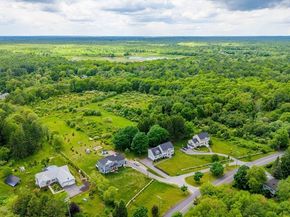 3 Crystal Spring Rd, Mattapoisett MA 02739
