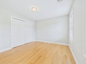 3 Crystal Spring Rd, Mattapoisett MA 02739
