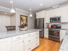 17 Washington Avenue 4, Waltham MA 02453