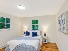 167 Center St, Groveland MA 01834