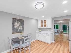 167 Center St, Groveland MA 01834