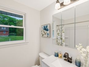 167 Center St, Groveland MA 01834
