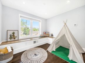 15 Noble St 15, Newton MA 02465
