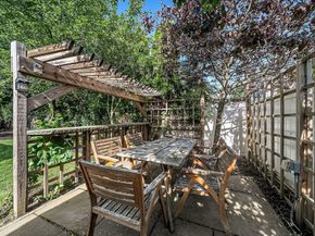 15 Noble St 15, Newton MA 02465