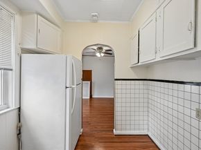 152-154 Glen St, Somerville MA 02145