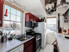 2 Elbow Ln A, Newburyport MA 01950