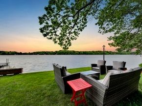 5 1/2 W Sutton Rd, Sutton MA 01590