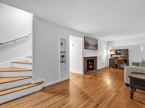 5 1/2 W Sutton Rd, Sutton MA 01590