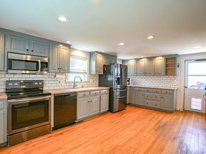 170 Hopedale St, Hopedale MA 01747