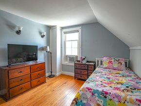 170 Hopedale St, Hopedale MA 01747