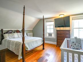 170 Hopedale St, Hopedale MA 01747